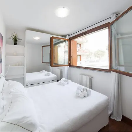 Suitelowcost Διαμέρισμα *