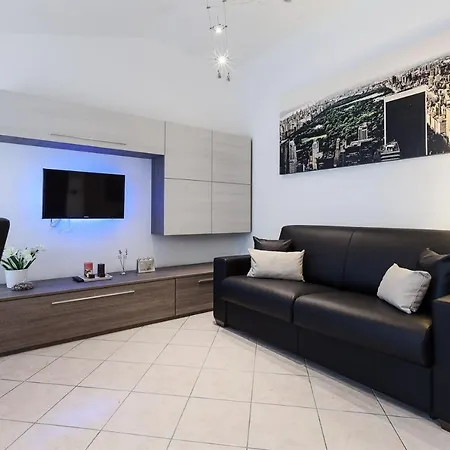 Suitelowcost *