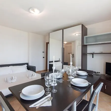 Suitelowcost Apartamento