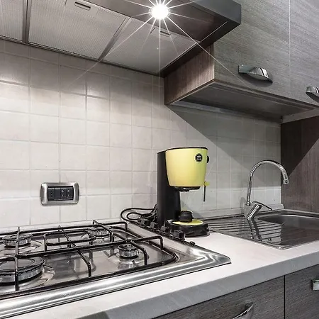 Suitelowcost Apartamento